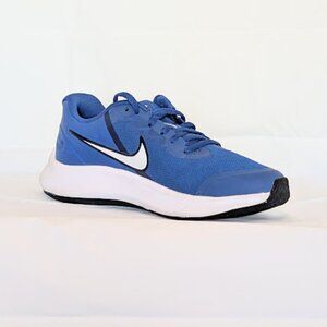 Nike Star Runner Athletic Shoes